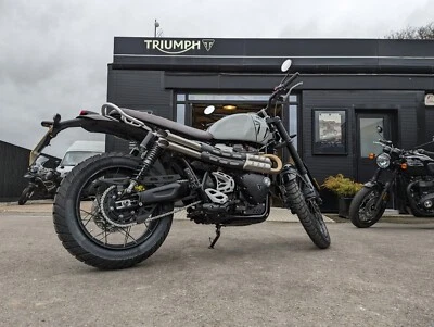 Silenciador corto sin cordones Total Triumph Scrambler 1200 X/ XE (2024) Guy Martin 007 Foto 1 de 2