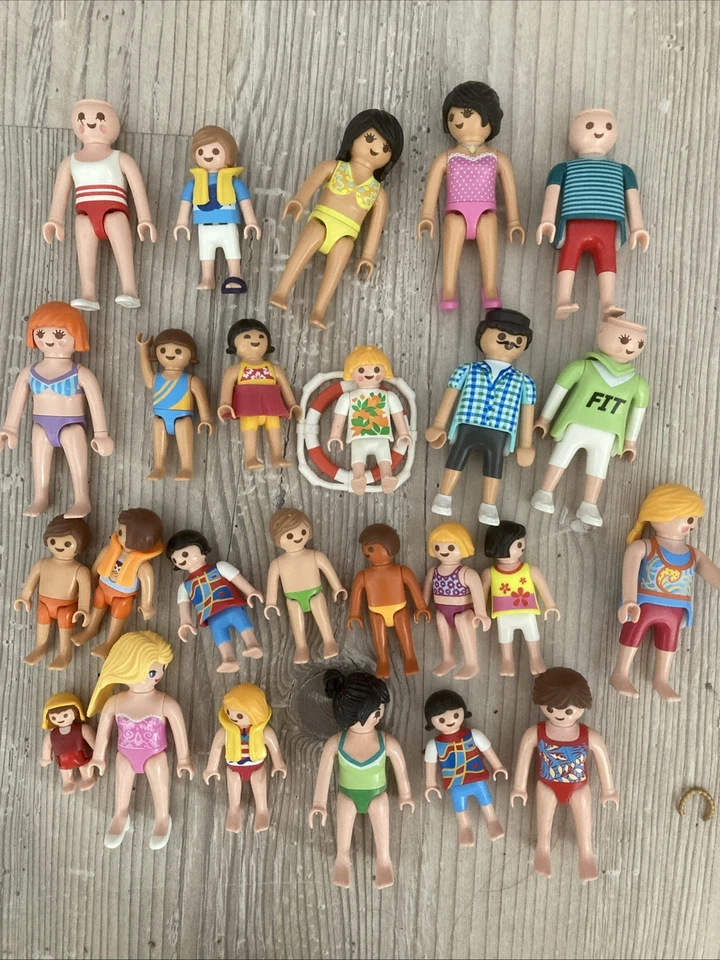 playmobil   lot personnages familles  en vacances, parents, enfants bébé - Photo 1/1