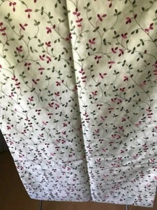 Hübsche M & S Maisie Gardine (einzeln). NEU - Bild 1 von 1