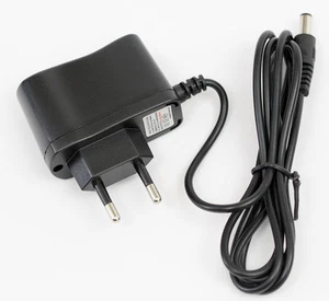 Adattatore CA Caricabatterie per Batteria agli Ioni di Li 110v - 240v 50/60Hz 12v DC 500mA EURO SPINA - Foto 1 di 1