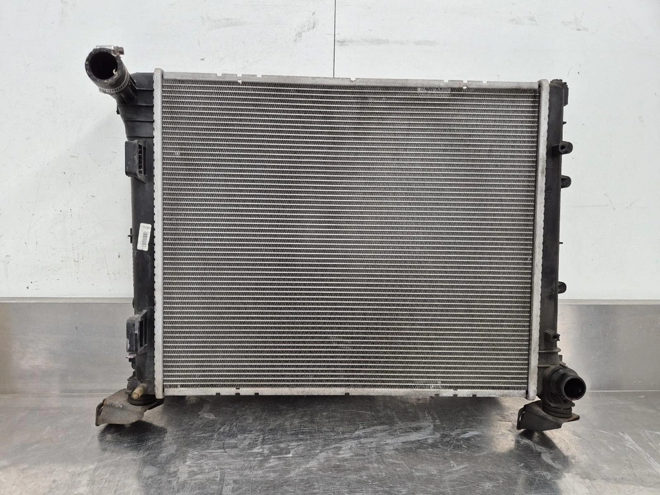FIAT 500 RADIATOR PETROL 0.9/1.4 03/2008- 02/2017 780887 - image 1 of 4