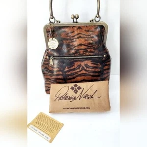 Patricia Nash TIGER NOVELLA "10th Anniversary Edition" Ledertasche NEU! - Bild 1 von 10