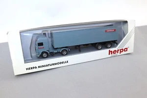 Herpa Modell LKW Volvo F12 Sattelzug Cavewood 142137 1:87 H0 OVP NOS NEU - Picture 1 of 4