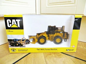 NORSCOT 55026 'CAT 980G FOREST MACHINE - LOG LOADER' 1:50 MIB/BOXED - Picture 1 of 7