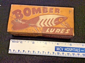 Vintage Fishing Lure-Bomber Bait Co - In Original Box With Papers-excellent Cond - Picture 1 of 11
