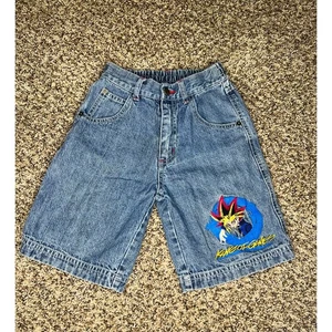Vintage Jungen Yugioh Jeansshorts King of Games Gr. 6/7 - Bild 1 von 9