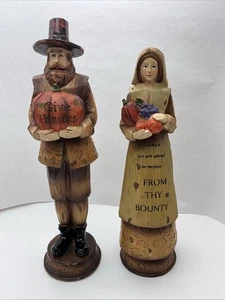 2 Pilger Figuren Mann & Frau Harz Holzimitat Herbst Ernte Dekoration 12 cm - Bild 1 von 15