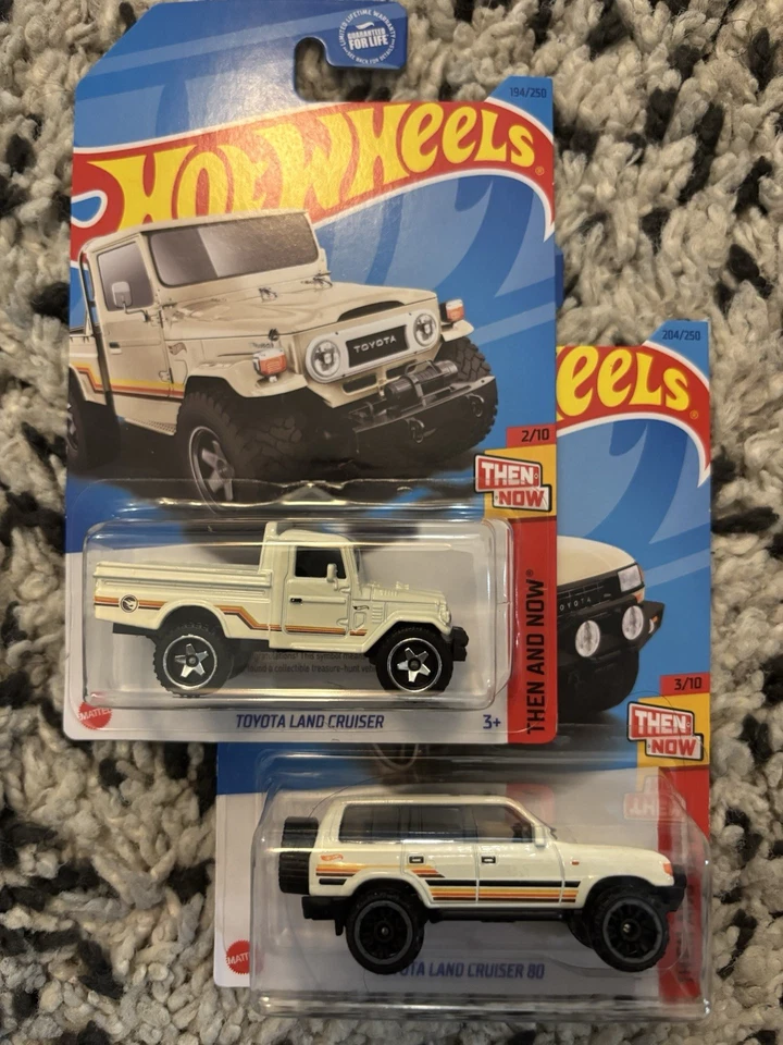 Hot Wheels Treasure Hunt Land Cruiser y Mainline Land Cruiser 80 Foto 1 de 1
