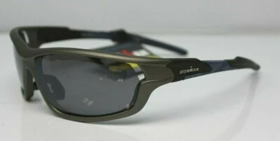 Gafas de sol polarizadas Foster Grant IronMan INVERTIDAS 2017 NUEVAS CON ETIQUETAS gris grafito y azul Foto 1 de 4