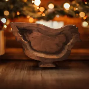 Carved Wood Dough Bowl | Chicken/Rooster Shaped 1.5" Deep - 9.5" x 6" Brown - Bild 1 von 6