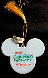 Disney World Mickeys Very Mary Christmas Party Ornament Happy Holidays 2005 New - Picture 1 of 2