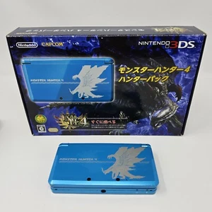 Nintendo 3DS Monster Hunter 4 Special Pack Limited Edition Konsole Box US-Verkäufer - Bild 1 von 12