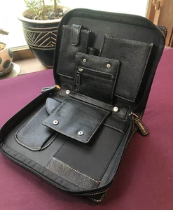 Cartera organizadora vintage de cuero negro Levenger - Imagen 1 de 3