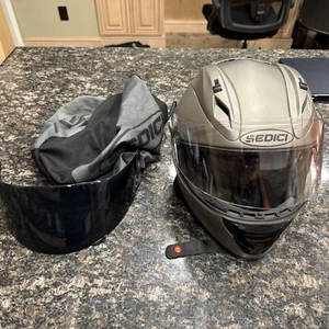 Sedici Strada Opaco Motorcycle Helmet ECER22-05 MEDIUM Extras! - Bild 1 von 17