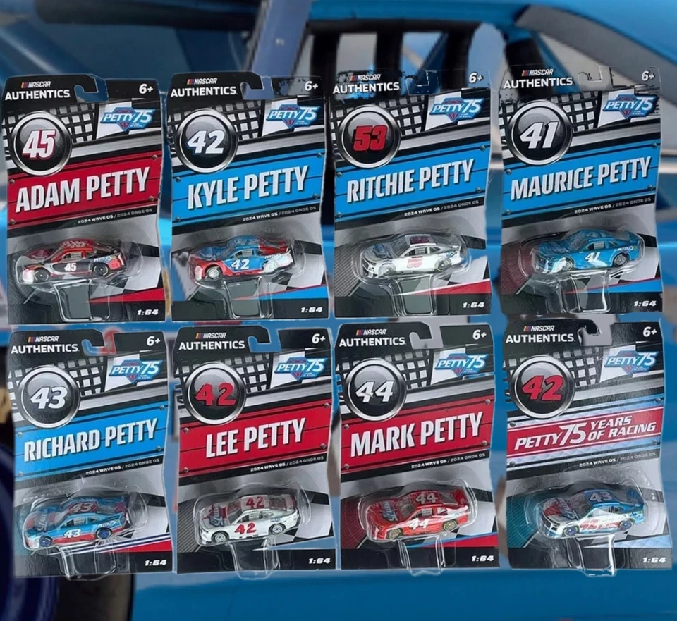 NASCAR 2024 Authentics: Petty: 75 años en carreras  Foto 1 de 1