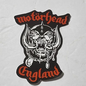 Adesivo Motorhead England rosso nero bianco band logo musica vinile nuovo 3,5"x2,5" - Foto 1 di 1