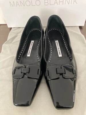 Zapatos de bomba de ballet Manolo Blahnik Phene negros patente talla 35,5 Foto 1 de 4