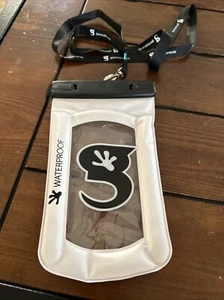 Geckobrands waterproof phone dry bag - Picture 1 of 2