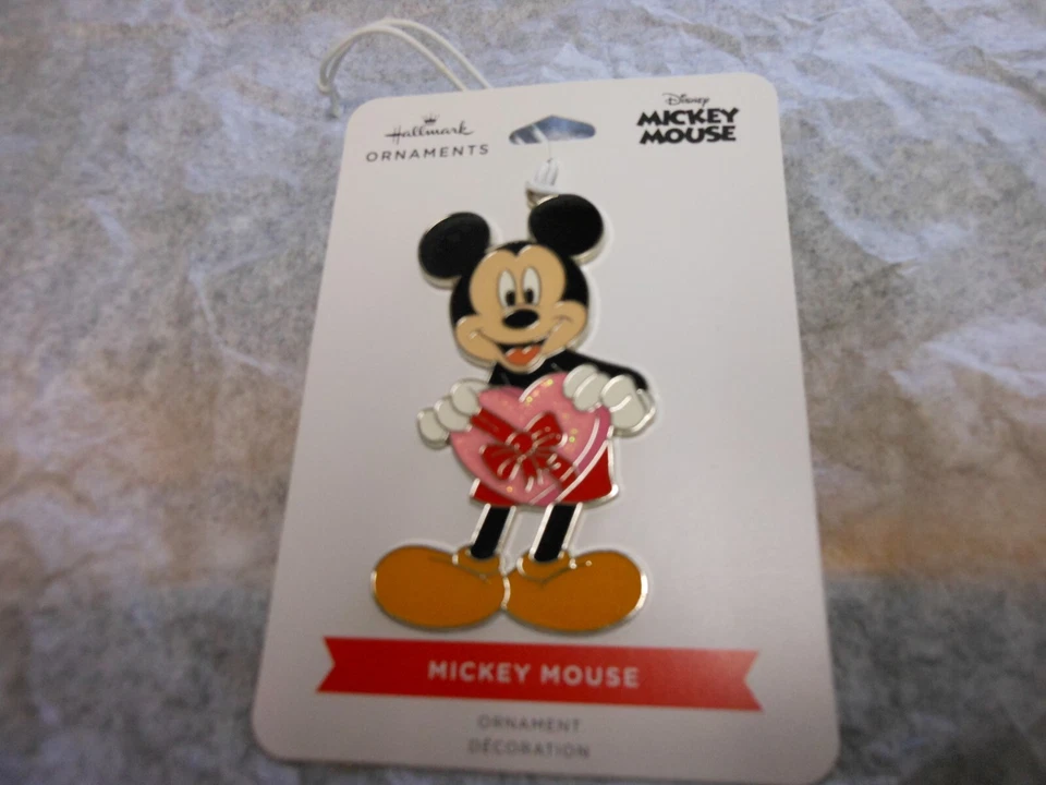 Hallmark "Mickey Mouse - Valentine's Day" 2021 Flat Metal Ornament NEW Foto 1 de 1