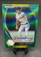 2021 Panini Prizm Draft Picks Auto Green and Yellow Hyper #166 Daniel McElveny