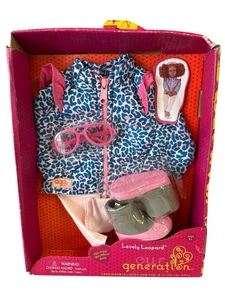 Neu mit Etikett Our Generation Outfit schöner Leopard hat einen kleinen Kartonschaden - Bild 1 von 2