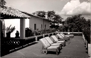 RPPC sedie a sdraio Hotel Rancho Telva Taxco Messico foto cartolina Hotel Caleta - Foto 1 di 2