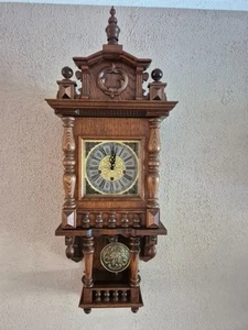 Hermle Triple schlag - Westminster, St.Michael, Whittington Uhr ( 0699 ) - Picture 1 of 14