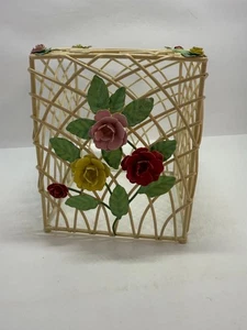 VTG ITALIAN TOLE Toleware TRALIERE Metall TISSUE BOX COVER 3D ROSES Shabby Cottage - Bild 1 von 9