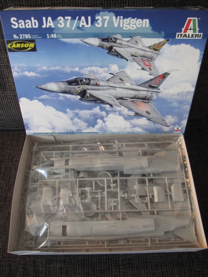 Saab JA 37/AJ 37 Viggen von Italeri im Maßstab 1:48 *NEU* - Bild 1 von 1