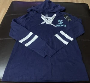 NUEVO CON ETIQUETAS NHL Seattle Kraken Hockey Camiseta Sudadera con Capucha Para Mujer Talla Pequeña Con Cordones Con Capucha OB - Imagen 1 de 11