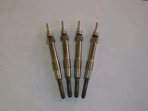 SET OF 4 DIESEL HEATER GLOW PLUGS FOR MK2 ZAFIRA B 1.9 CDTi 8v 120bhp 2005-2010 - Picture 1 of 1