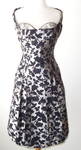 Abito plissettato ALEXANDER MCQUEEN vintage floreale broccato pizzo coppe corsetto 40 2 4