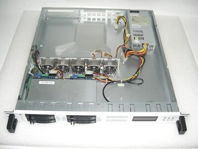 19" Rack 1U Server Gehäuse für ATX & µATX Boards, 400Watt, 4x 2,5" SAS/SATA - Bild 1 von 4