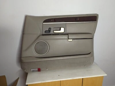 03-11 LINCOLN TOWN CAR FRONT PASS DOOR PANEL QG - Изображение 1 из 4