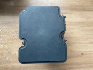 RENAULT BOSCH ABS PUMP 0265256363 476601283R 2265106516 0265956527 - Picture 1 of 3