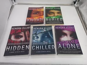 Kendra Elliot Bones Secrets 5 Paperback Bundle Hidden Chilled Buried Alone Known - Picture 1 of 8