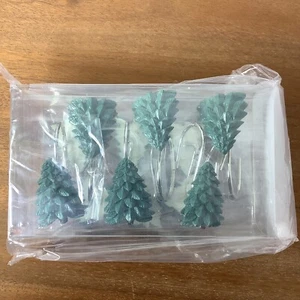 NEW Evergreen Christmas Tree Shower Curtain Hooks Set of 12 green resin - Picture 1 of 5