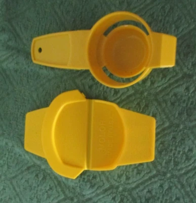 Vintage Tupperware Lemon or Lime Wedge squeezer and Egg separator Never used - Image 1 of 2