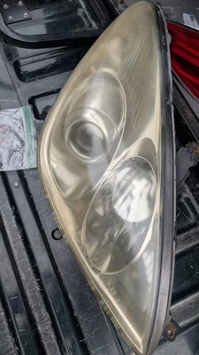 OEM Rght Passenger Headlight & Assembly – 02'-06' Lexus ES300 & ES330 - Image 1 of 4