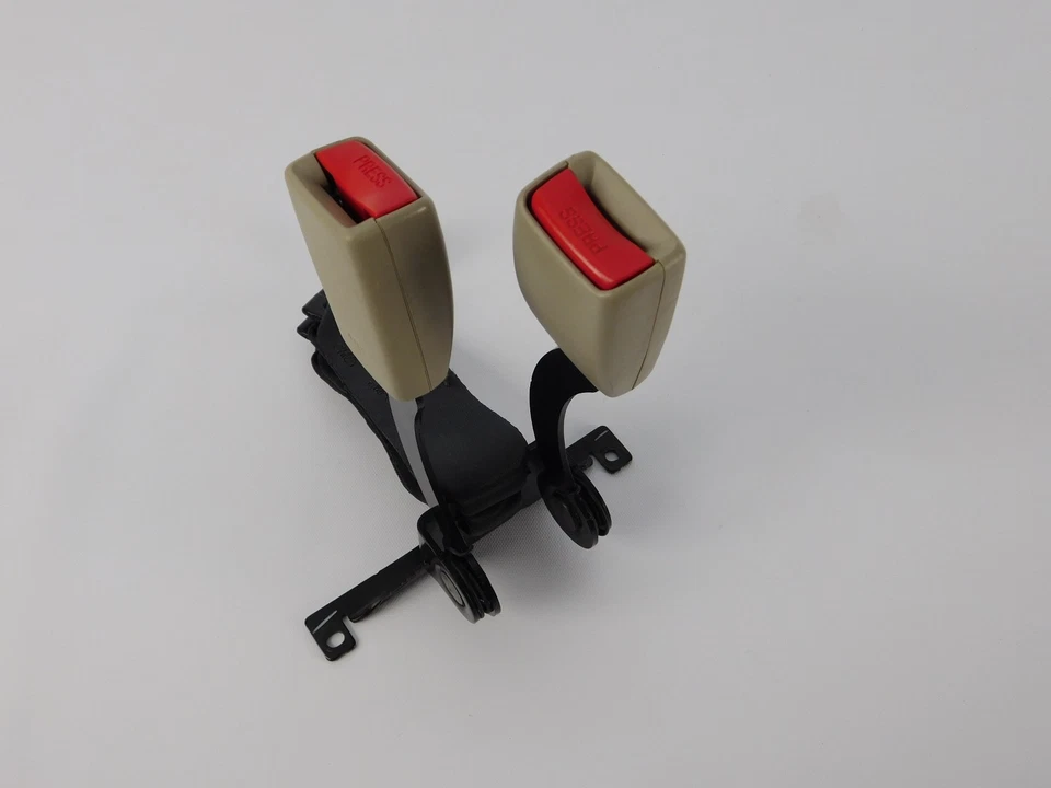 Hebilla de extremo de cinturón de seguridad segunda fila marrón OEM Avalanche Escalade EXT 2003 - 2006 ✅ Foto 1 de 4