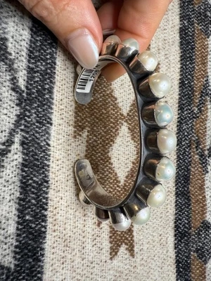 Brazalete Federico Jiménez Perla Agua Dulce Nuevo con Etiquetas Foto 1 de 4