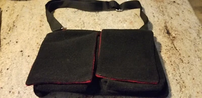 Bandolera de lana negra - Bloomingdales vintage Foto 1 de 4