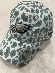 PHILADELPHIA EAGLES Ivory/Green Hat Leopard Hand Jeweled 235+ SWAROVSKI CRYSTALS - Picture 1 of 6