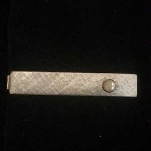 Silver Tone and Imitation Pearl Tie Bar Vintage Unbranded 1 5/8" x 1/4" - Picture 1 of 12