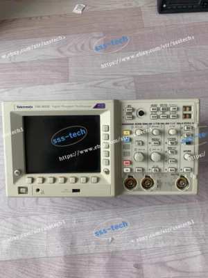 1 PCS Tektronix TDS3032C Digital Phosphor Oscilloscope 300MHz 2.5GS/s#XJ - Image 1 of 4