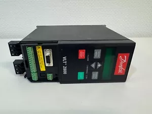 Danfoss VLT2800 1,3kVA Frequenzumrichter / Inverter / Umrichter - Top Zustand - Bild 1 von 4