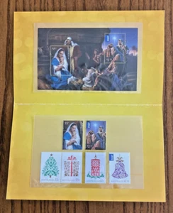 PAQUETE DE ESTAMPILLAS OFICIALES DE PRESENTACIÓN DE CORREOS DE NAVIDAD AUSTRALIANA 2013 - Imagen 1 de 2