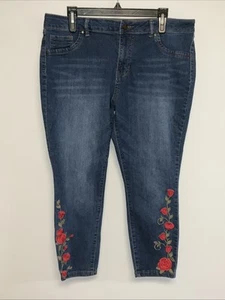 D. Jeans Women Size 16P Blue. 12221 - Picture 1 of 3