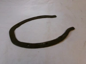 Vintage Horseshoe Western Rustic Decor ~ Thin Horse Shoe - Picture 1 of 4