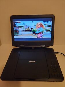RCA Portable 9" DVD player DRC98090